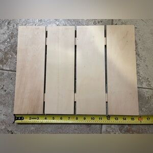 New Plaid wood pallet (art)